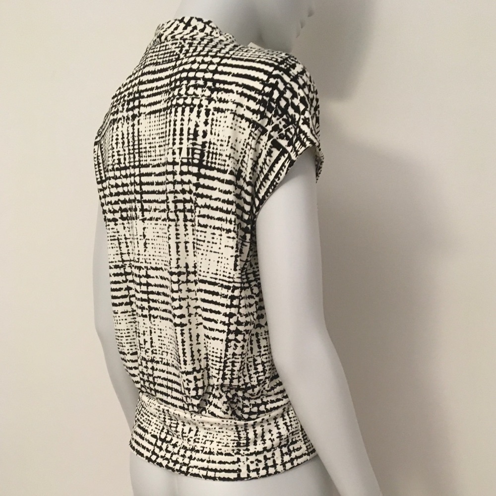 H&M Top - Picture 3 of 7